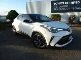 2020 Toyota CH-R CHR AWD Pet Hatch CVT Koba Wagon (Crystal Pearl + Black Roo) Pre-Owned Car Thumbnail
