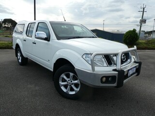 2014 NISSAN NAVARA ST-X (4x4) DUAL CAB P/UP (White) Pre-Owned Car Thumbnail
